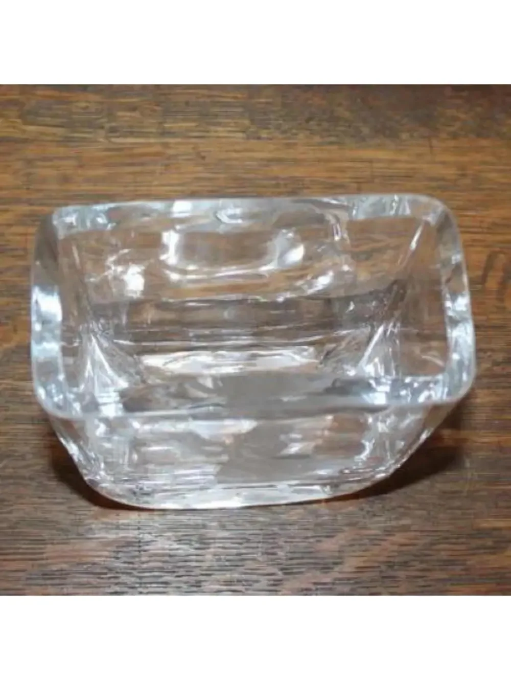 SEA of Sweden Handmade Etched Vase - Girl with Flower - Picture 3 of 4